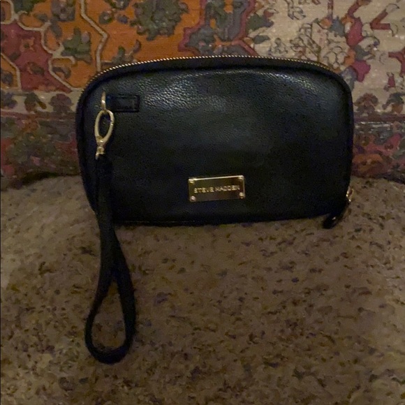 Clutch used once - Picture 2 of 3